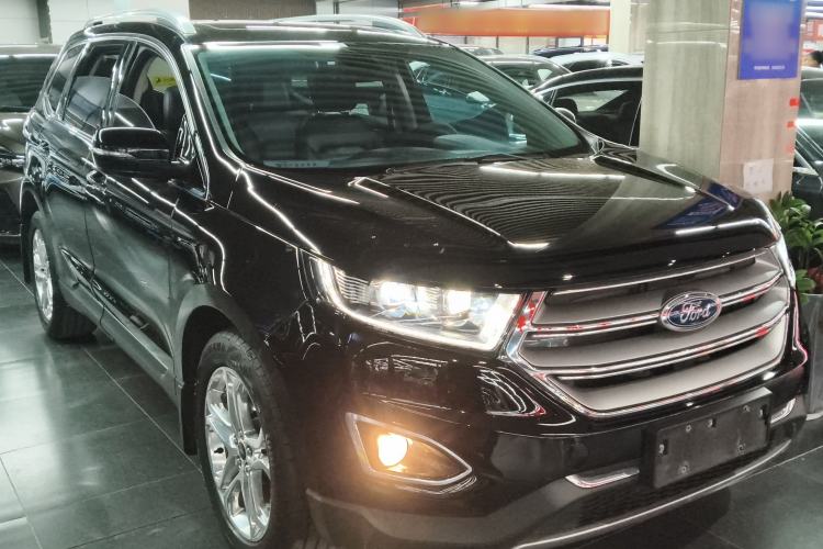 Used Ford Edge 2016 EcoBoost 245 Two-Wheel-Drive Titanium 7-Seater
