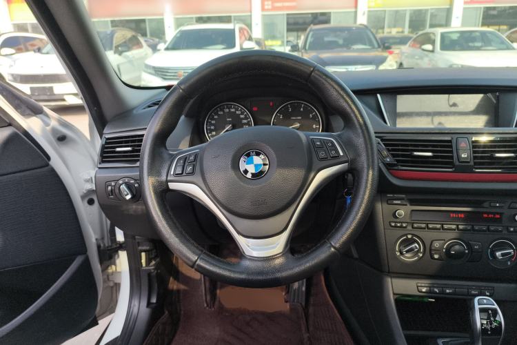 Used BMW X1 2015 sDrive18i Fashion Upgrade Edition