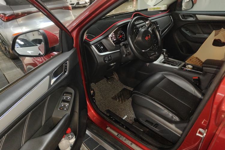 Used Roewe RX5 2016 20T Two-Wheel Drive Automatic Internet Smart Edition