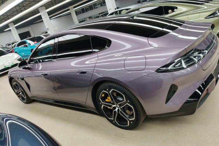 Used  SU7 2024 Rear-Drive Long-Range Intelligent Driving Version
