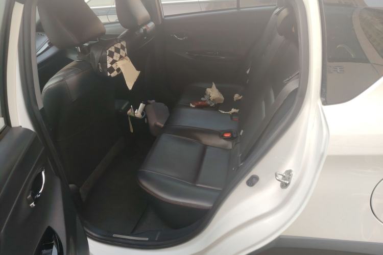 TDK.VehicleDetails.img