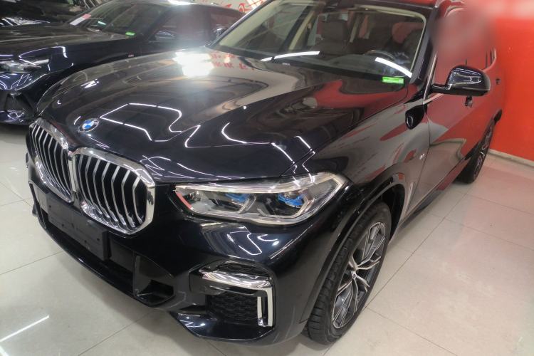 Used BMW X5 2022 Restyled xDrive 30Li Luxury Version M Sport Package