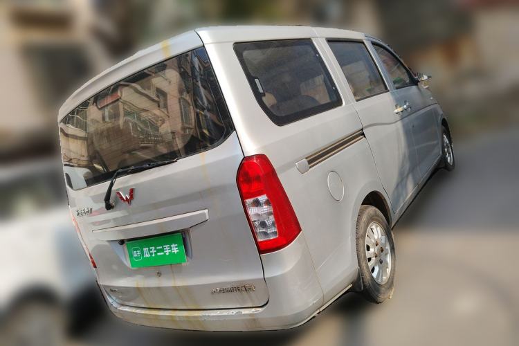 Used Wuling Rongguang V 2015 1.2L Standard Version