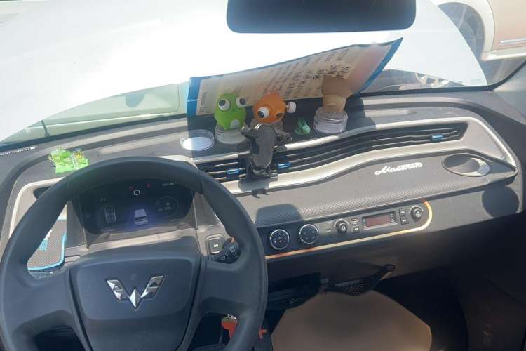 Used Wuling Hongguang MINIEV 2020 Freedom Version Lithium Iron Phosphate
