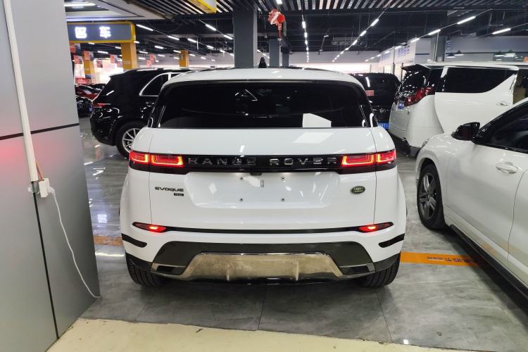 Used Land Rover Range Rover Evoque 2021 Range Rover Velar 249 PS R-Dynamic HSE Luxury Edition