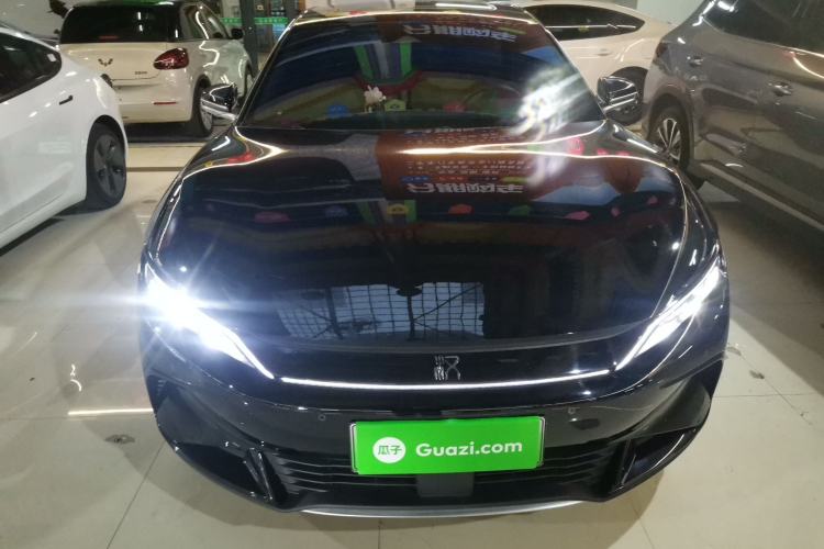 Used BYD Han 2024 EV Glory Edition 506KM Front-Wheel-Drive Premium Model
