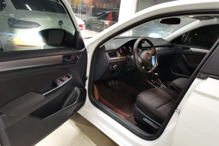 Used Volkswagen Bora 2019 Facelift Bora·Legend 1.5L Automatic Fashion Edition China VI Standard
