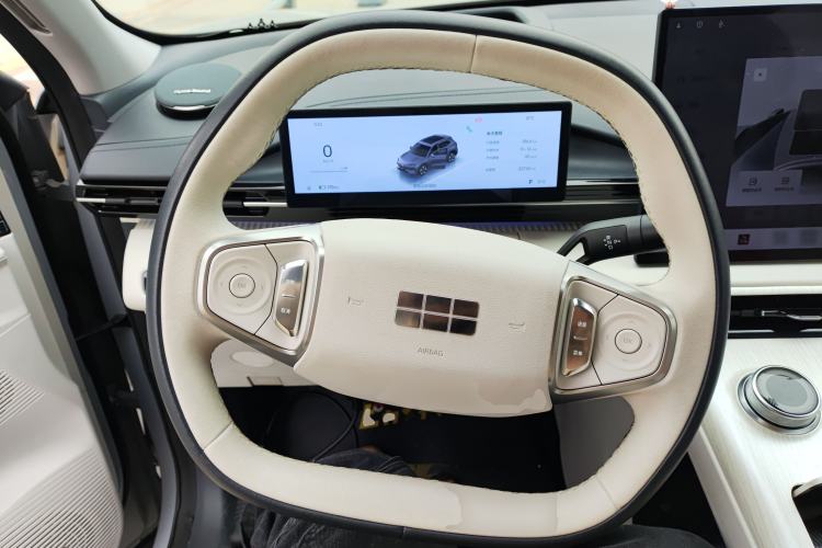 Used  E5 2024 530km Starship Edition
