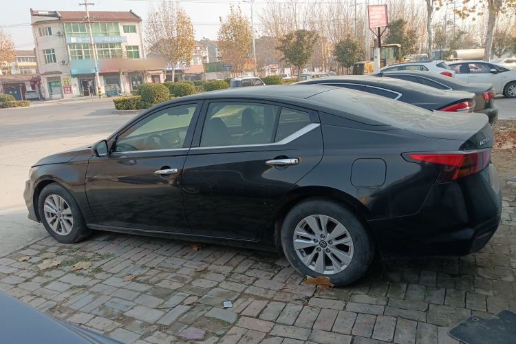 Used Nissan Teana 2021 2.0L XE Fashion Edition
