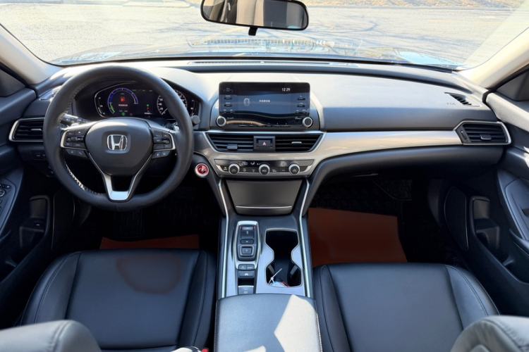 Used Honda Accord 2018 Rui Hybrid 2.0L Rui Ling Edition China VI
