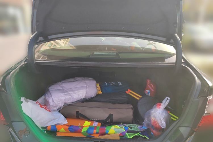 Used Toyota Camry 2016 2.5G 10th Anniversary Deluxe Navigation Edition
