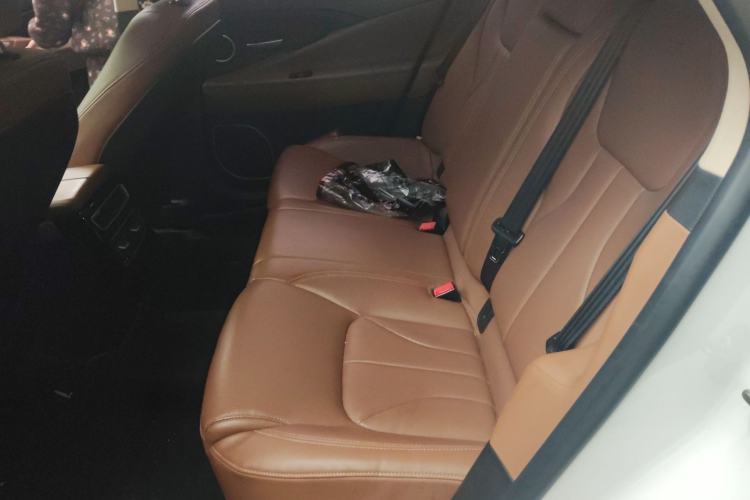 Used Geely Auto Emgrand GT 2017 1.8T Luxury Model