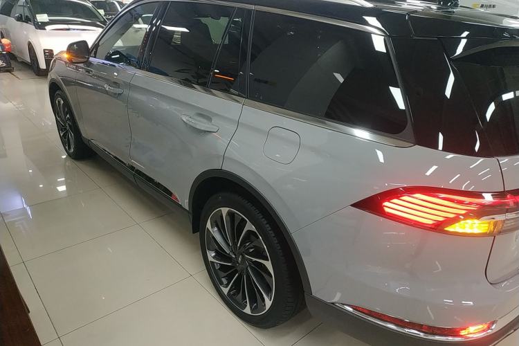 Used Lincoln Aviator 2024 3.0T V6 All-Wheel-Drive Luxury Edition Six Seats