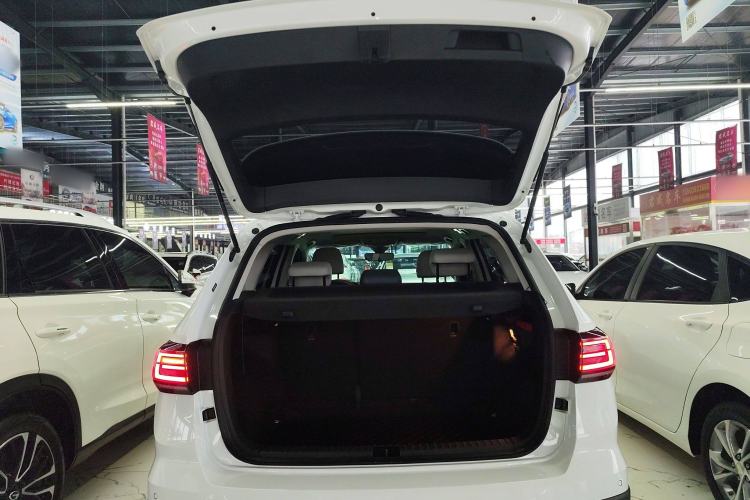 Used Volkswagen Tharu 2023 300TSI Two-Wheel-Drive Full Moon Edition
