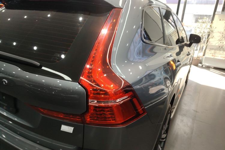 Used Volvo XC60 New Energy 2021 T8 E-Drive Hybrid Smart & Dynamic Edition
