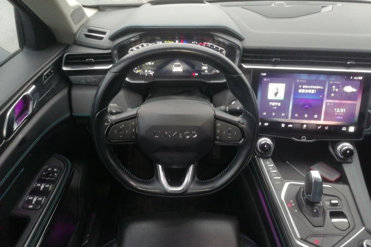 Used Lynk & Co 05 2020 2.0TD Two-Wheel Drive Shine Halo
