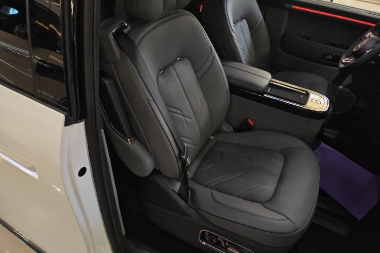 Used Zeekr MIX 2025 Long-Range Intelligent Driving Edition
