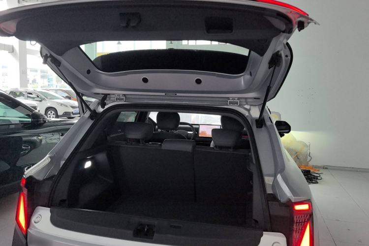 Used Dongfeng NAMMI 06 2025 471 Ultra
