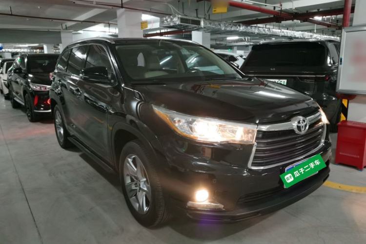 Used Toyota Highlander 2017 2.0T Two-Wheel Drive Luxury Edition 7 Seats