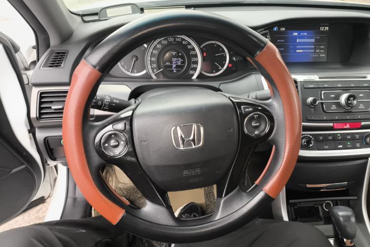 Used Honda Accord 2015 2.0L LX Comfort Edition
