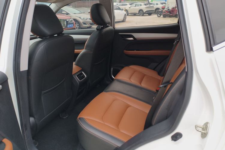 Used Geely Auto Vision X6 2020 1.4T CVT Luxury Edition
