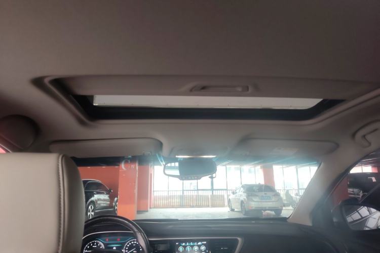 Used Buick GT 2019 15T Dual-Clutch Connected Elite Version China V Standard