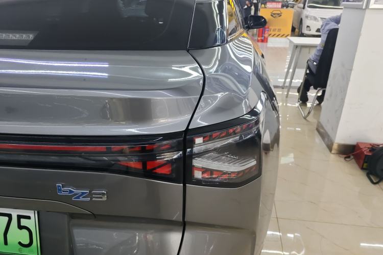 Used Toyota bZ3 2023 616 km Long-Range PRO
