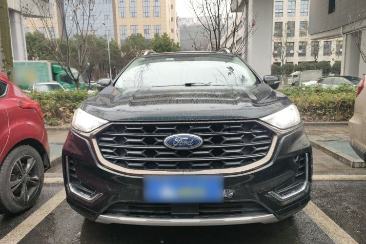 Used Ford Edge 2021 PLUS EcoBoost 245 Two-Wheel-Drive Titanium 7-Seater