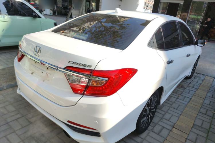Used Honda Crider 2013 1.8L automatic luxury edition
