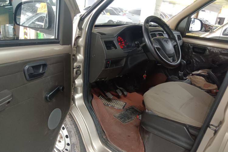 Used Wuling Rongguang 2020 1.2L S Base Model China VI