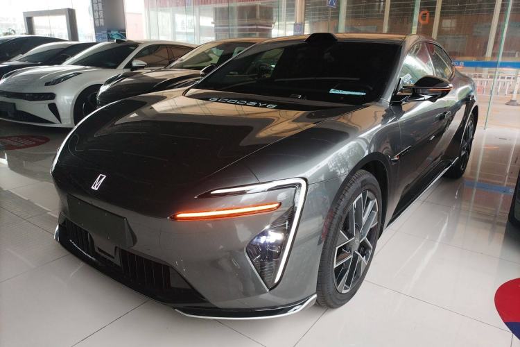 Used  06 2025 Ultra Pure Electric Edition
