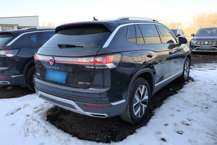 Used Volkswagen Tayron 2023 280TSI Two-Wheel-Drive Luxury Plus Advanced Version
