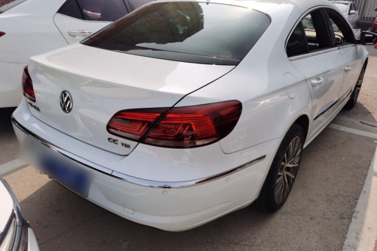 Used Volkswagen FAW-Volkswagen CC 2016 2.0 TSI Luxury Model
