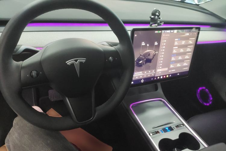 Used Tesla Model Y 2024 Rear-Wheel-Drive Version
