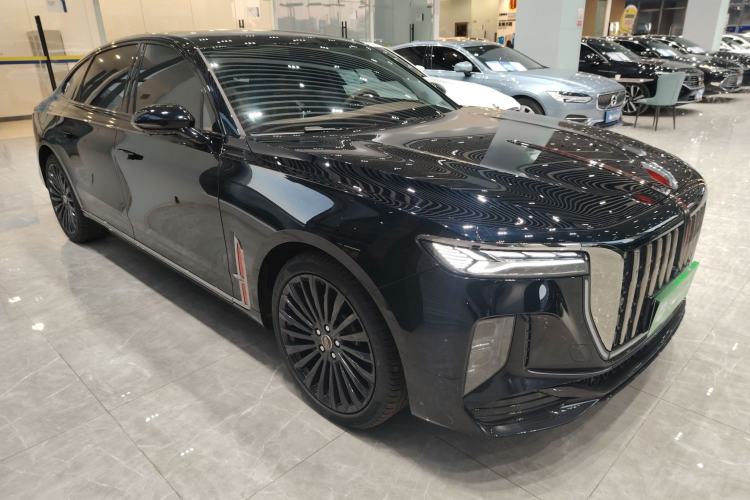Used Hongqi H9 2025 2.0T Two-Wheel-Drive Flagship Private Enjoyment Style 5 Seats

