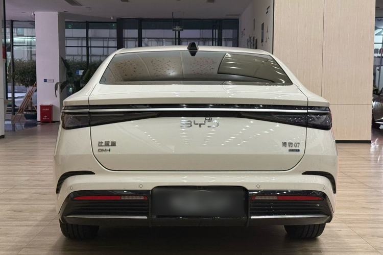 Used BYD Seal 07 DM-i 2025 Intelligent Driving Version DM-i 1.5L 125 km Prestige Edition
