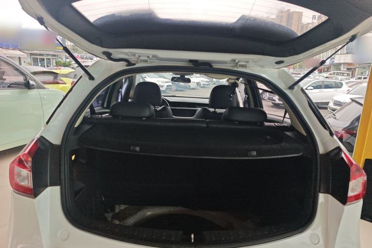 Used Geely Auto Vision X3 2017 1.5L Automatic Prestige Model
