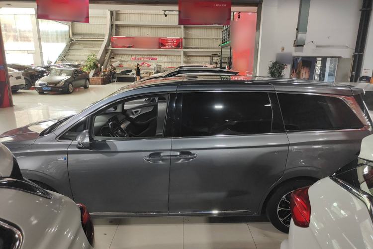 Used Roewe iMAX8 2021 400TGI Supreme Series Lu Zun Edition
