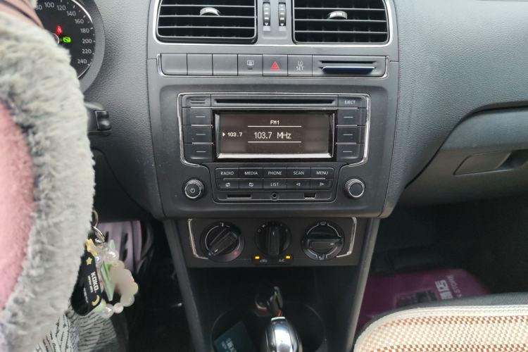 Used Volkswagen Polo 2014 1.4L Automatic Comfort Edition
