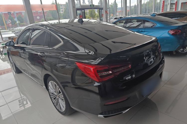 Used Hongqi H5 2022 Classic Model Facelift 1.8T Automatic Smart Connect Flagship Edition
