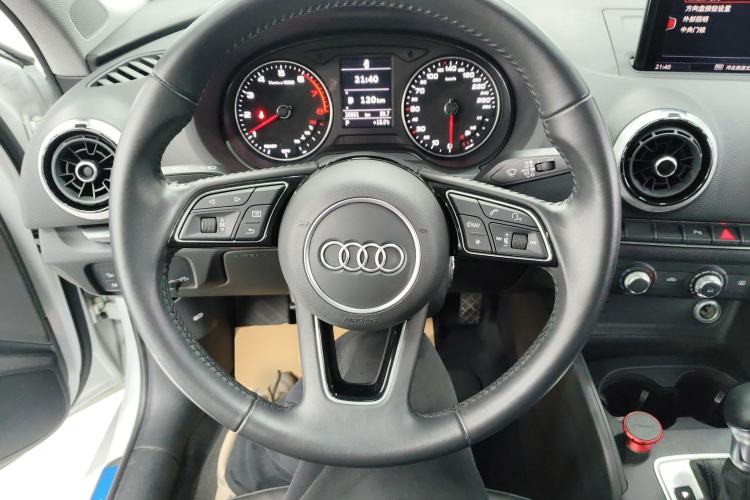 Used Audi A3 2019 Limousine 35 TFSI Fashion Edition China VI Emission Standard
