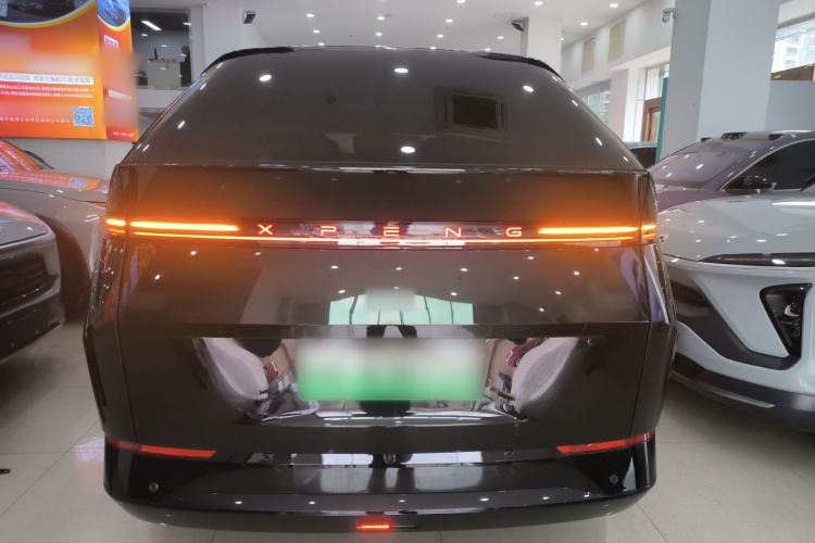 Used XPeng X9 2025 740 Ultra-Long Range Max