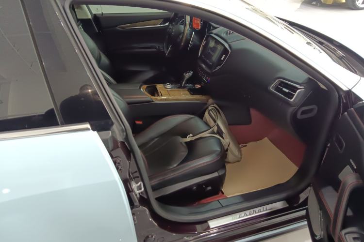 Used Maserati Ghibli 2019 3.0T Standard Version China VI
