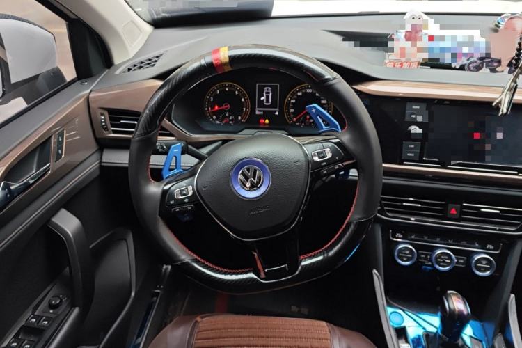 Used Volkswagen Tharu 2019 330TSI Four-Wheel Drive Luxury Edition China VI Standard
