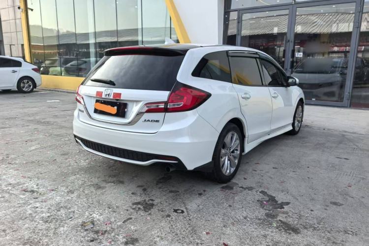 Used Honda Jade 2017 1.8L Automatic Classic Edition 5 seats
