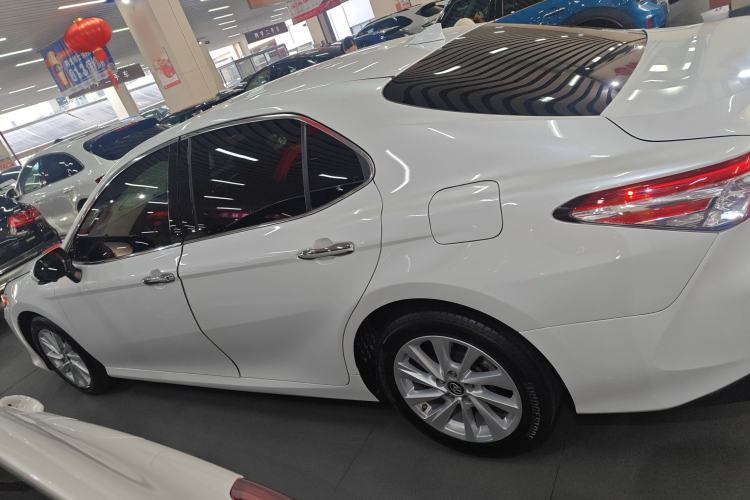 Used Toyota Camry 2021 2.0G Luxury Edition