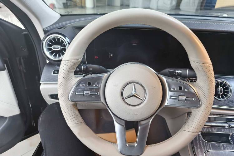 Used Mercedes-Benz CLS 2018 CLS 300 Dynamic Edition
