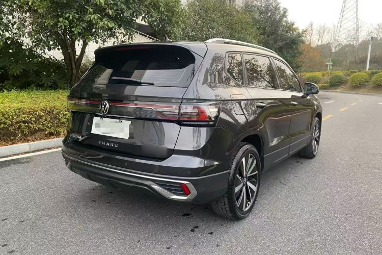 Used Volkswagen Tharu 2023 300TSI Two-Wheel-Drive Moonlight Edition
