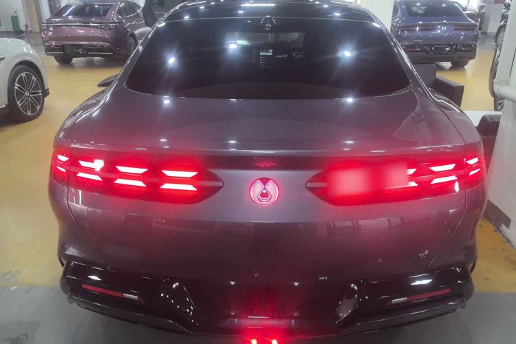 Used Denza Z9 2024 1100 km Four-Wheel Drive Max Version