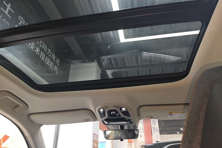 Used Lynk & Co 06 EM-P 2023 1.5T Remix PHEV Pro